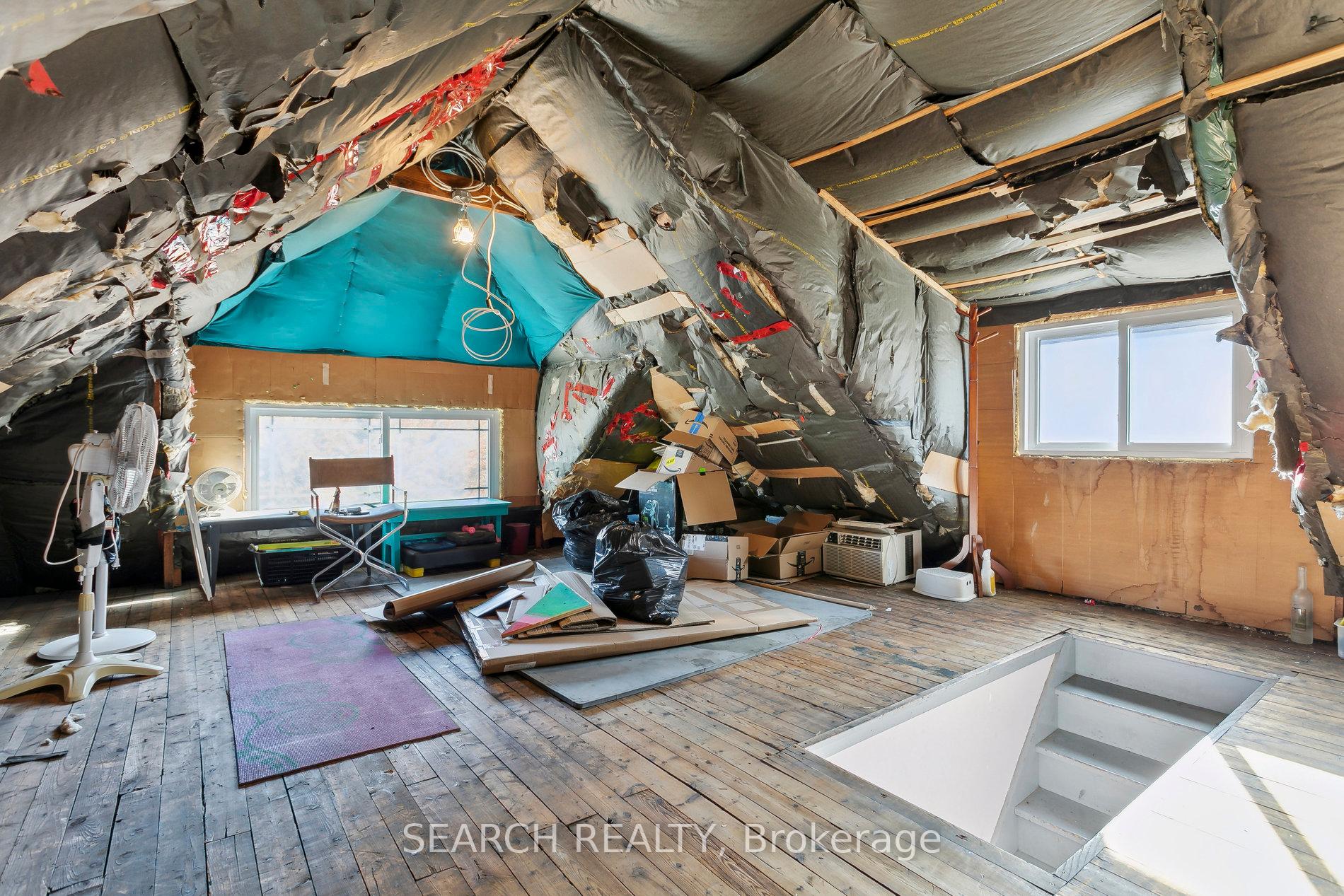 Photo 39 of 28 Hilda Avenue, Hamilton, Crown Point — HOMEH