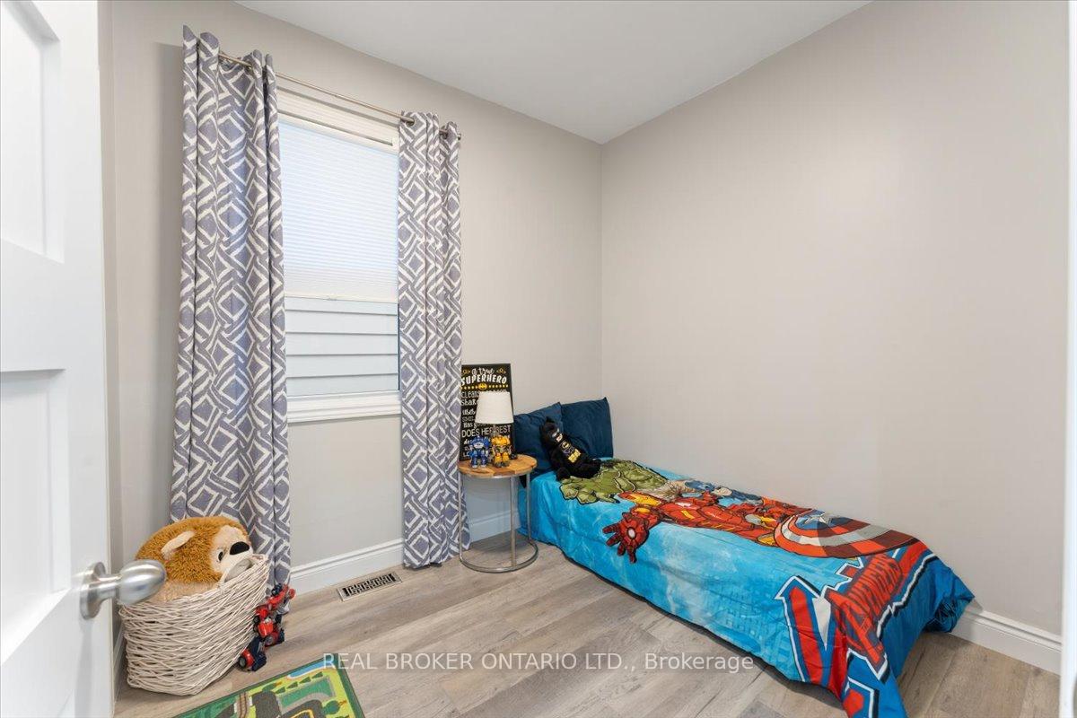 Photo 13 of 72 Leeming Street, Hamilton, Landsdale — HOMEH