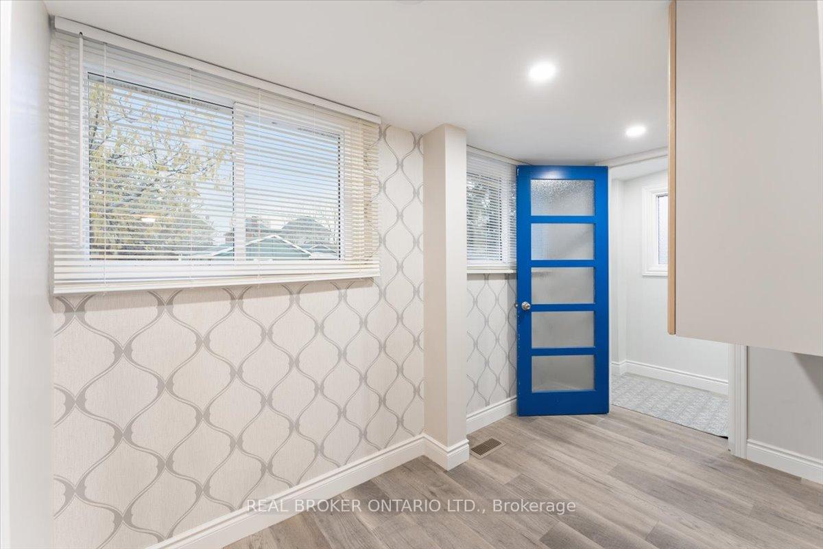 Photo 17 of 72 Leeming Street, Hamilton, Landsdale — HOMEH