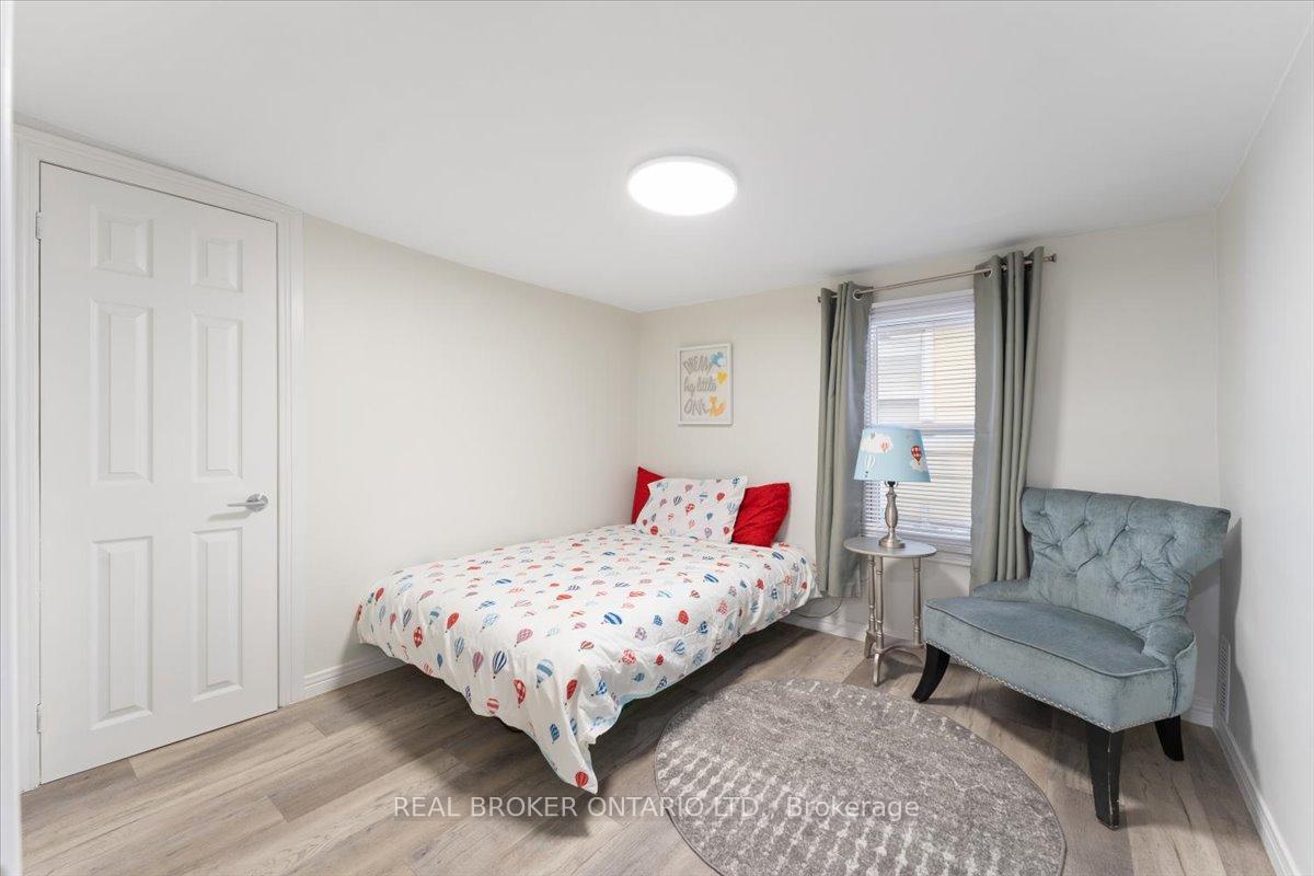 Photo 29 of 72 Leeming Street, Hamilton, Landsdale — HOMEH