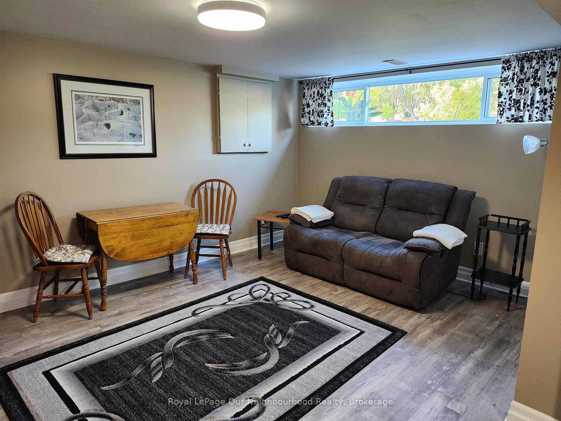 Photo 2 of Unit Lower, 21 Sunset Road, Clarington, Bowmanville — HOMEH