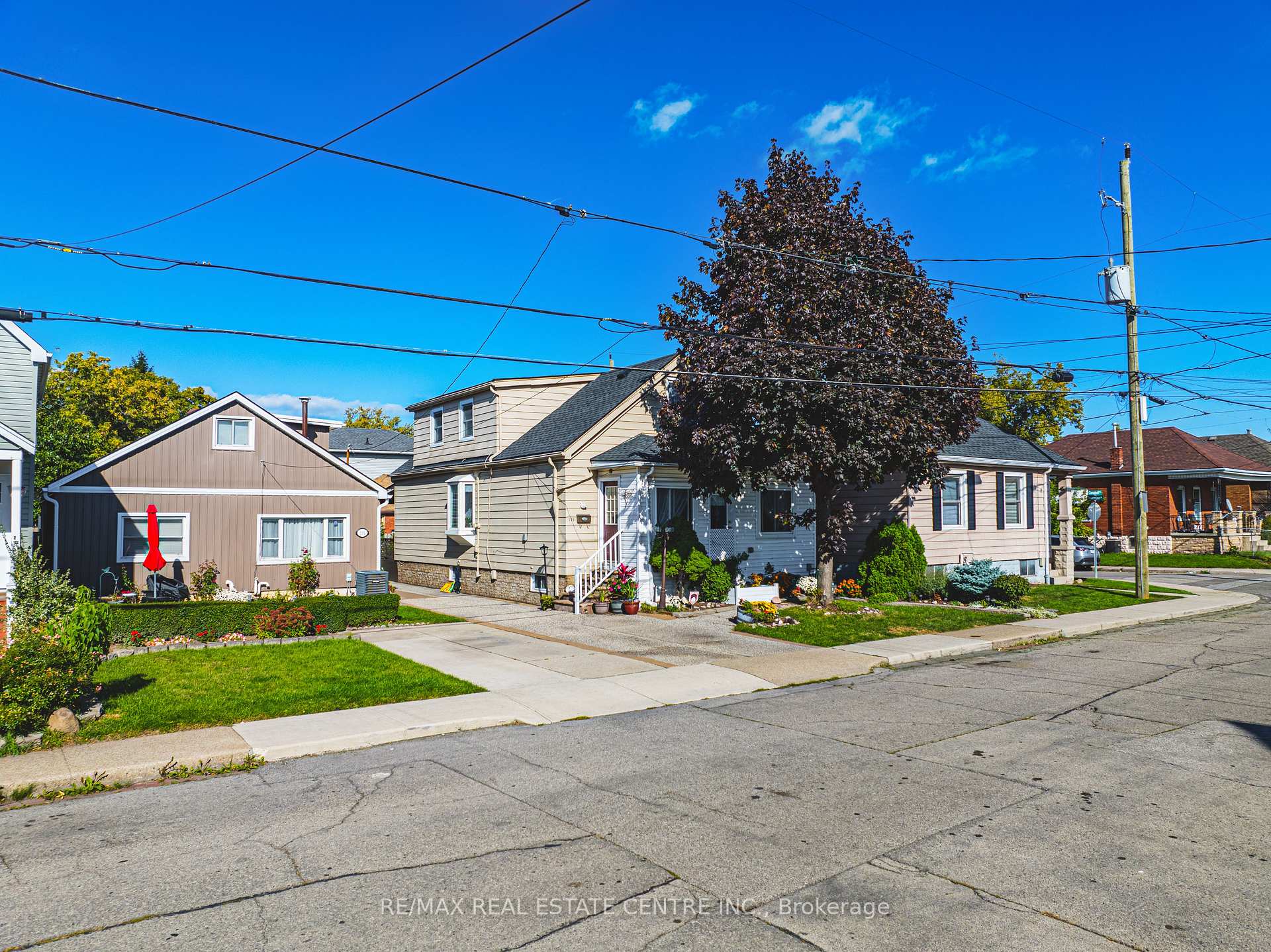 Photo 22 of 193 Campbell Avenue, Hamilton, Crown Point — HOMEH