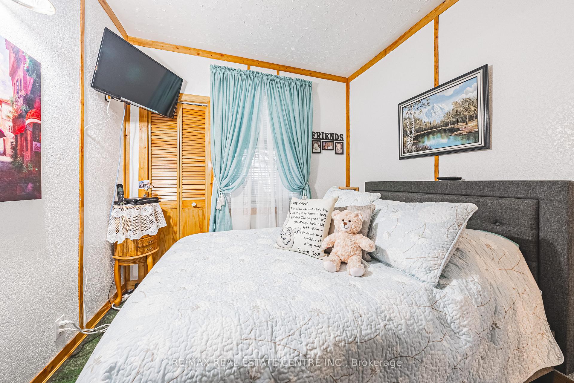 Photo 41 of 193 Campbell Avenue, Hamilton, Crown Point — HOMEH