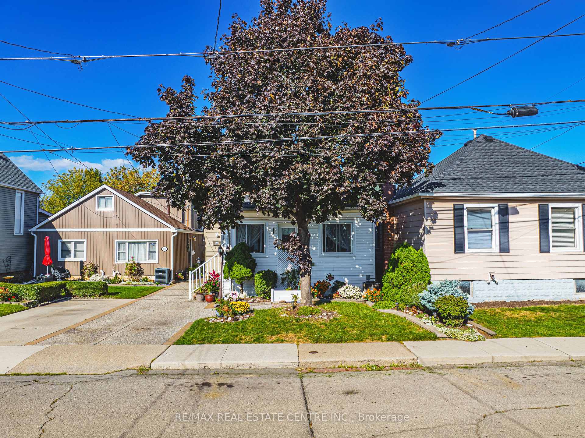 Photo 5 of 193 Campbell Avenue, Hamilton, Crown Point — HOMEH