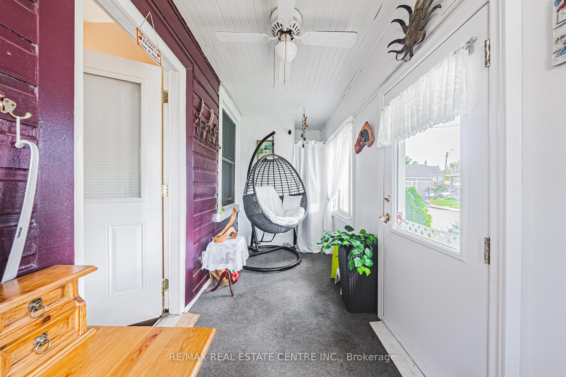 Photo 6 of 193 Campbell Avenue, Hamilton, Crown Point — HOMEH