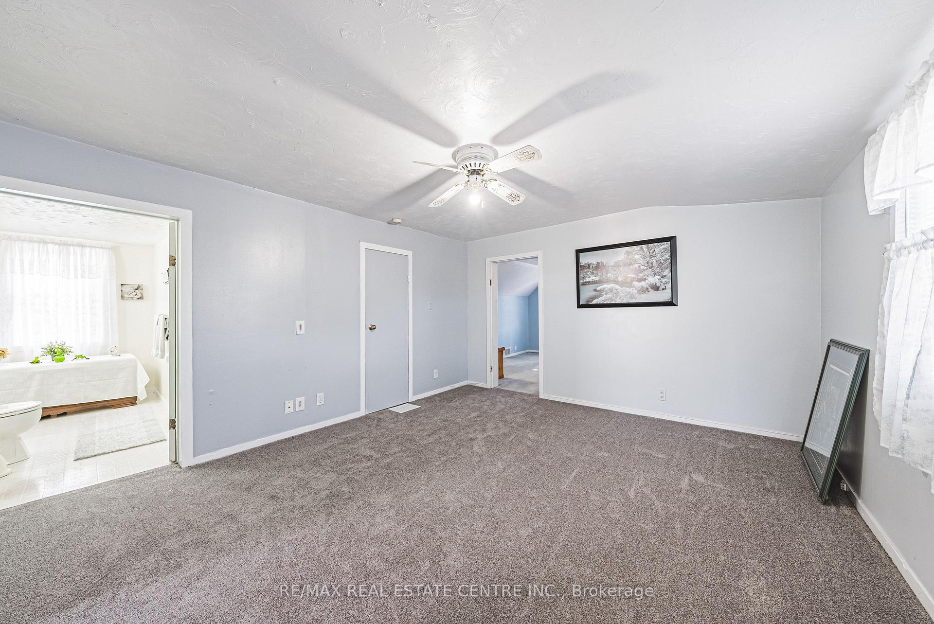 Photo 59 of 193 Campbell Avenue, Hamilton, Crown Point — HOMEH