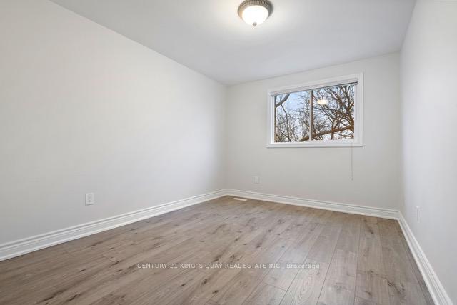 Photo 26 of 37 New Port Way, Markham, Thornhill — HOMEH
