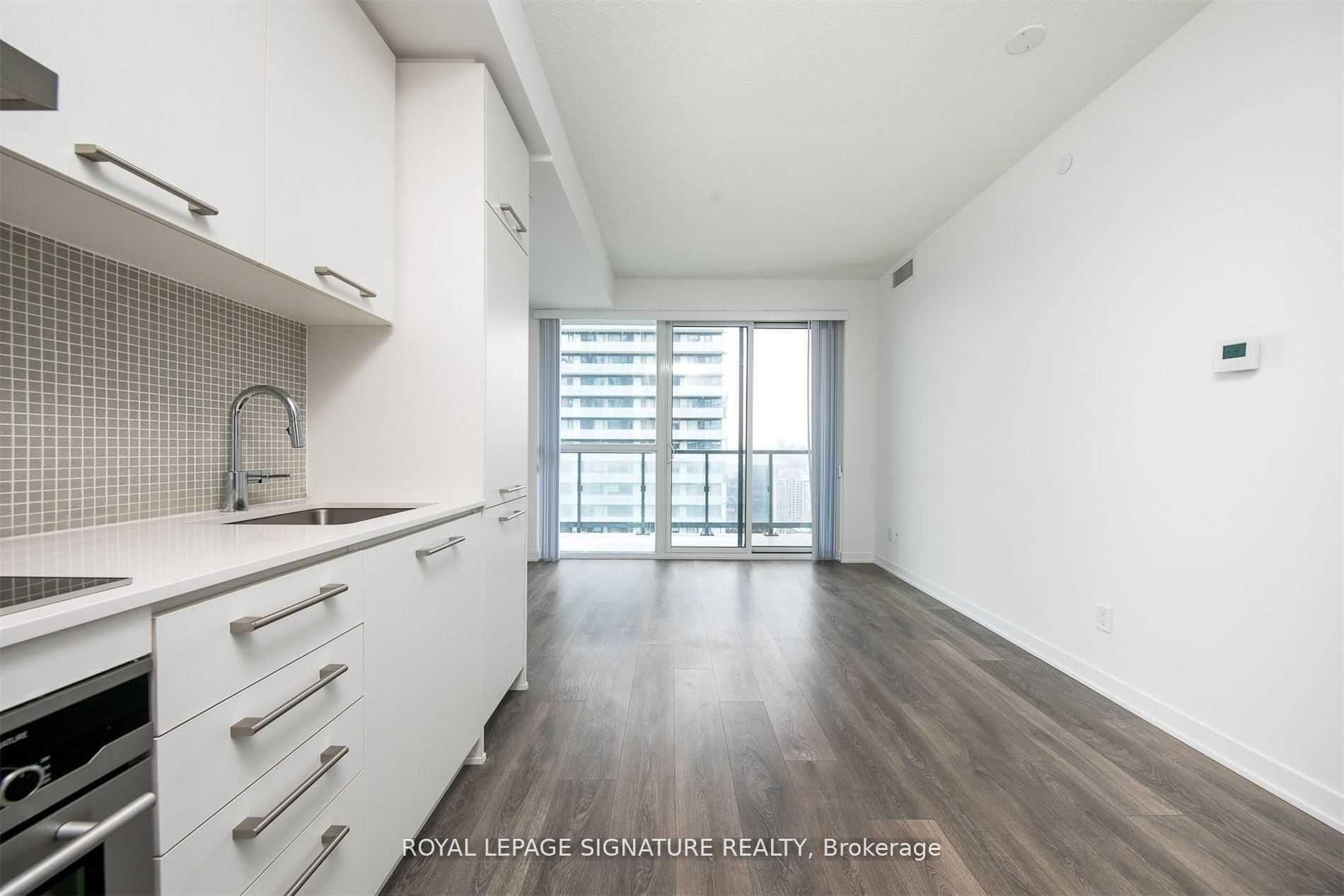 Photo 5 of Unit 3710, 87 Peter Street, Toronto, Waterfront Communities — HOMEH