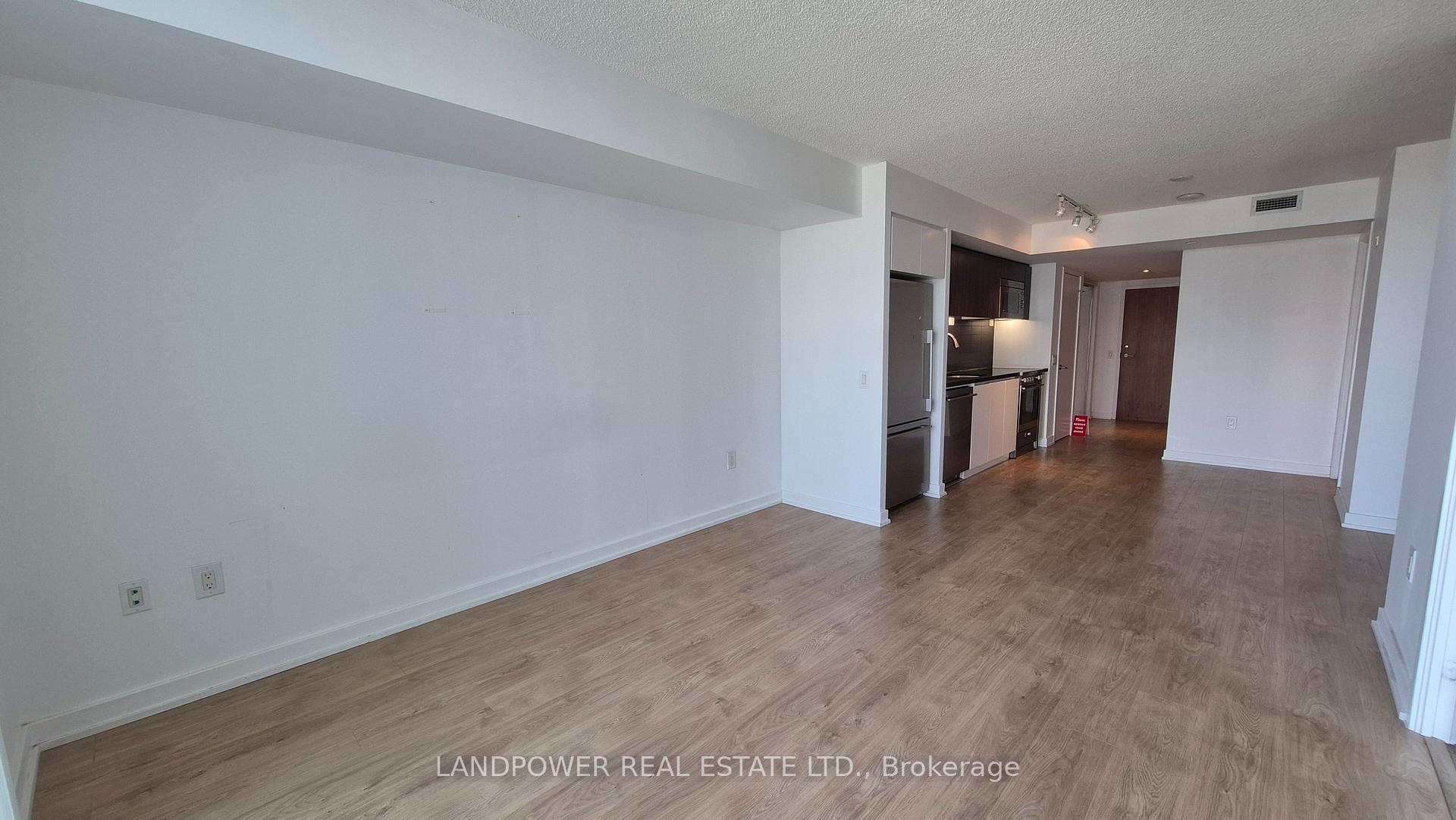 Photo 10 of Unit 3205, 75 Queens Wharf Road, Toronto, Waterfront Communities — HOMEH