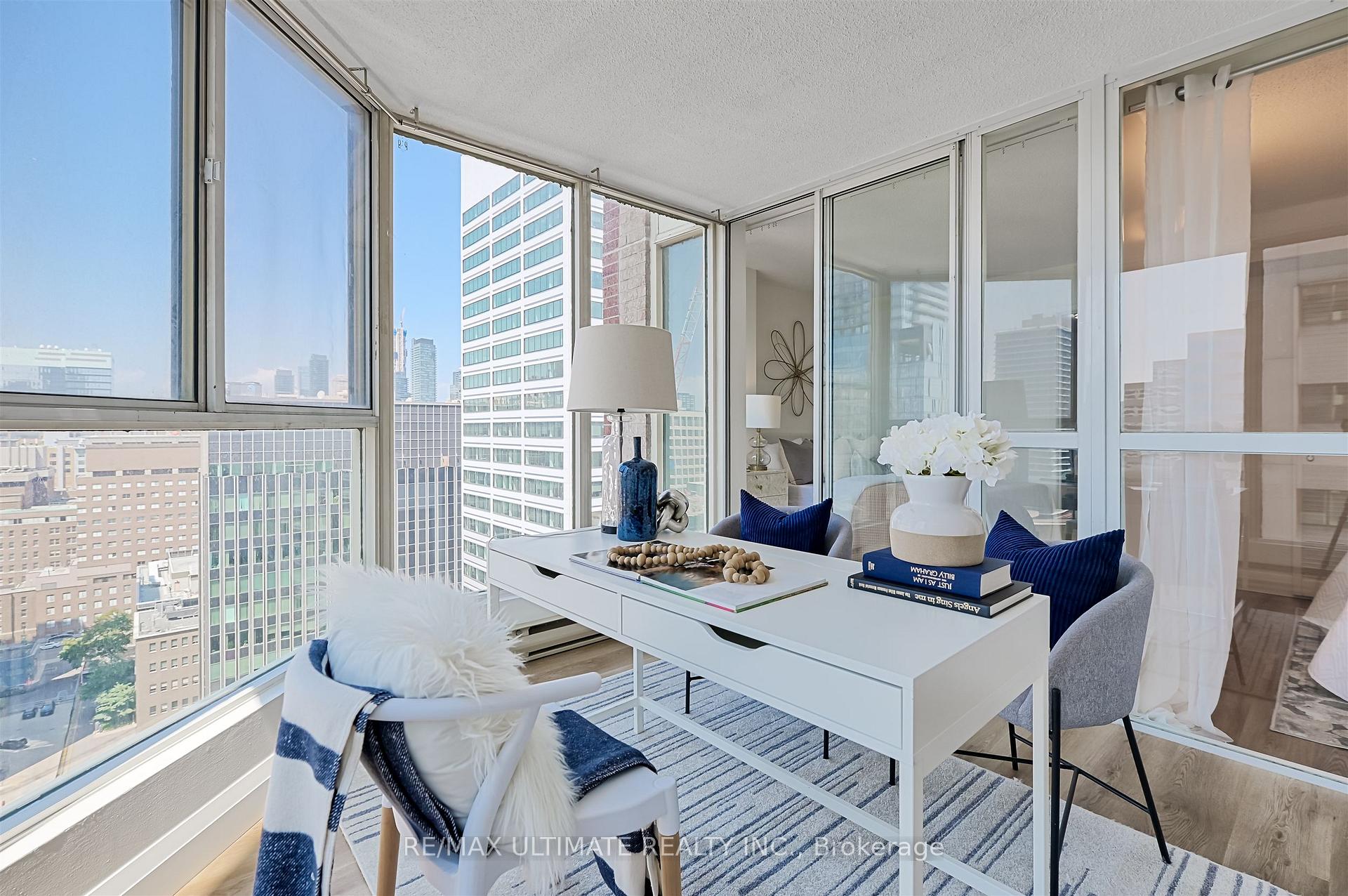 Photo 31 of Unit 2206, 55 Centre Avenue, Toronto, Bay Street Corridor — HOMEH