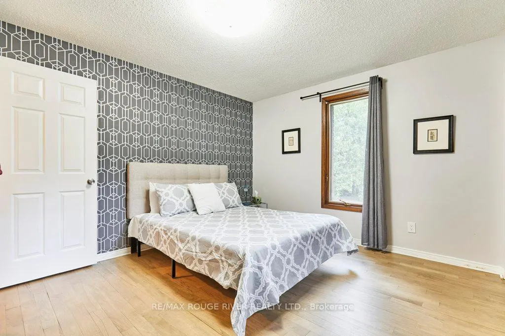 Photo 26 of 112 Old Varcoe Road, Clarington, Courtice — HOMEH