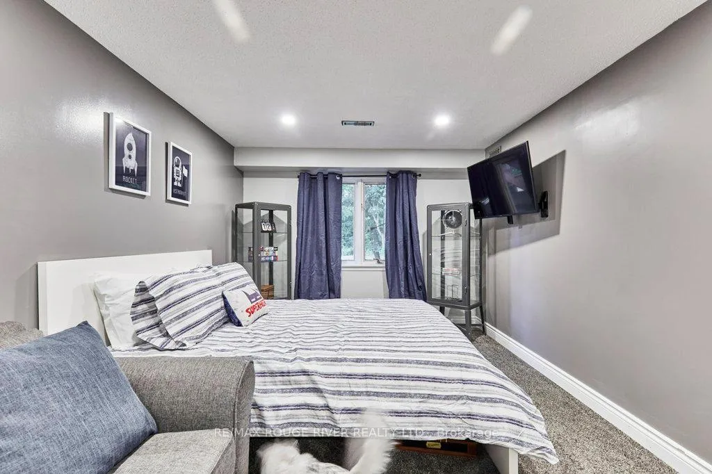 Photo 30 of 112 Old Varcoe Road, Clarington, Courtice — HOMEH