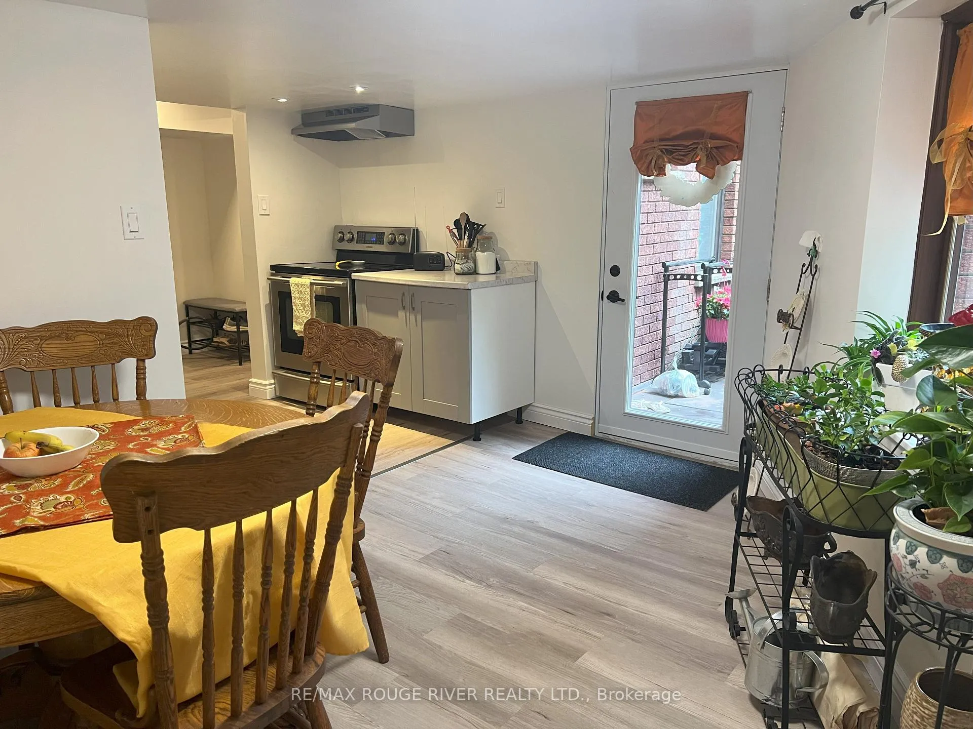 Photo 34 of 112 Old Varcoe Road, Clarington, Courtice — HOMEH