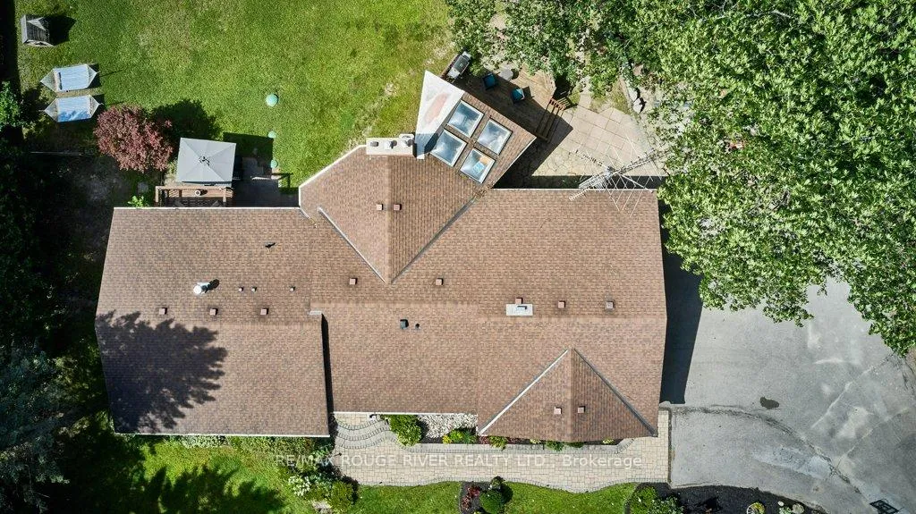 Photo 48 of 112 Old Varcoe Road, Clarington, Courtice — HOMEH