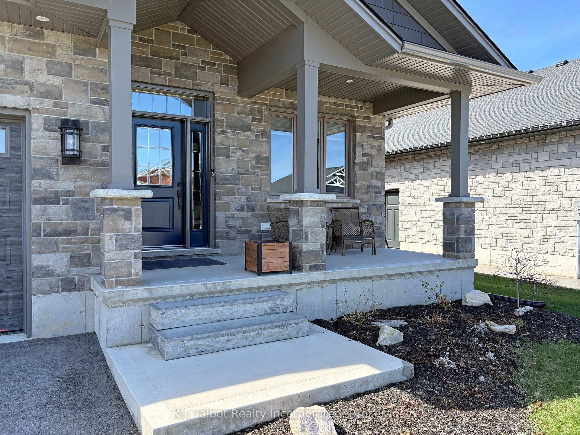 Photo 2 of 185 Shearwater Trail, Goderich, Goderich (Town) — HOMEH