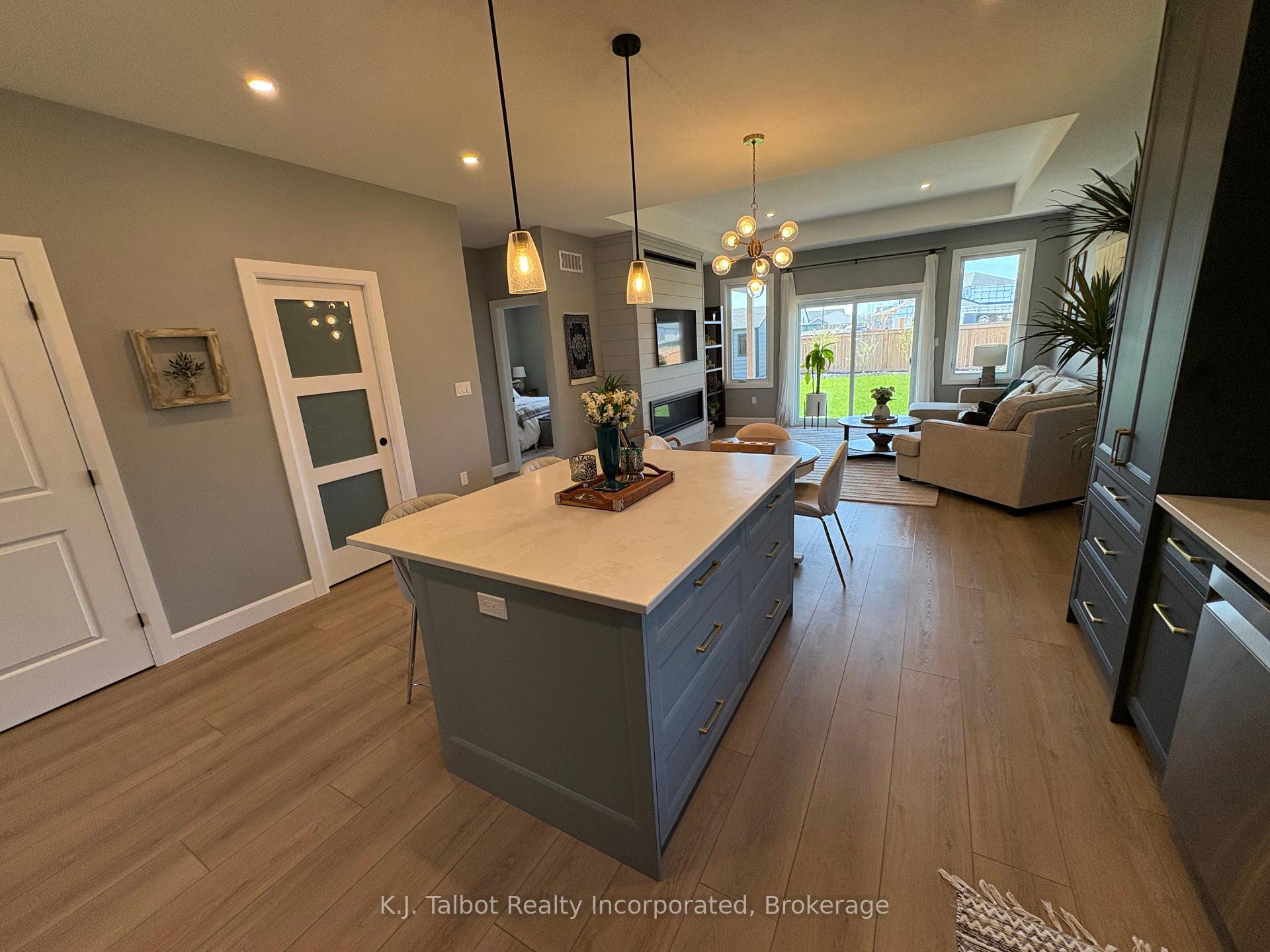 Photo 11 of 185 Shearwater Trail, Goderich, Goderich (Town) — HOMEH