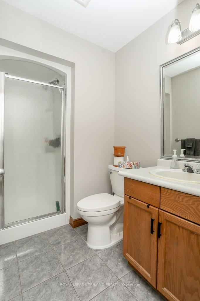Photo 25 of 210 Snyders Avenue, Central Elgin, Belmont — HOMEH