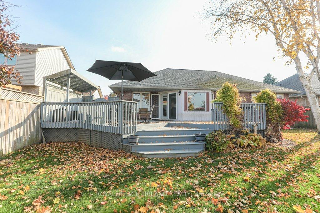 Photo 36 of 210 Snyders Avenue, Central Elgin, Belmont — HOMEH