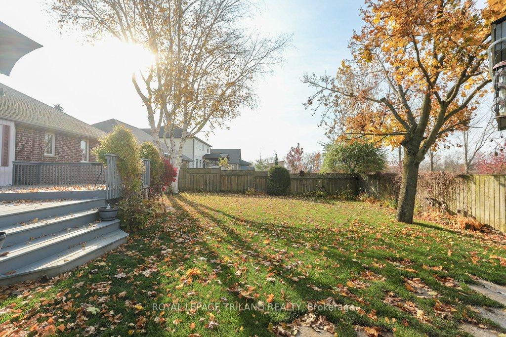 Photo 37 of 210 Snyders Avenue, Central Elgin, Belmont — HOMEH