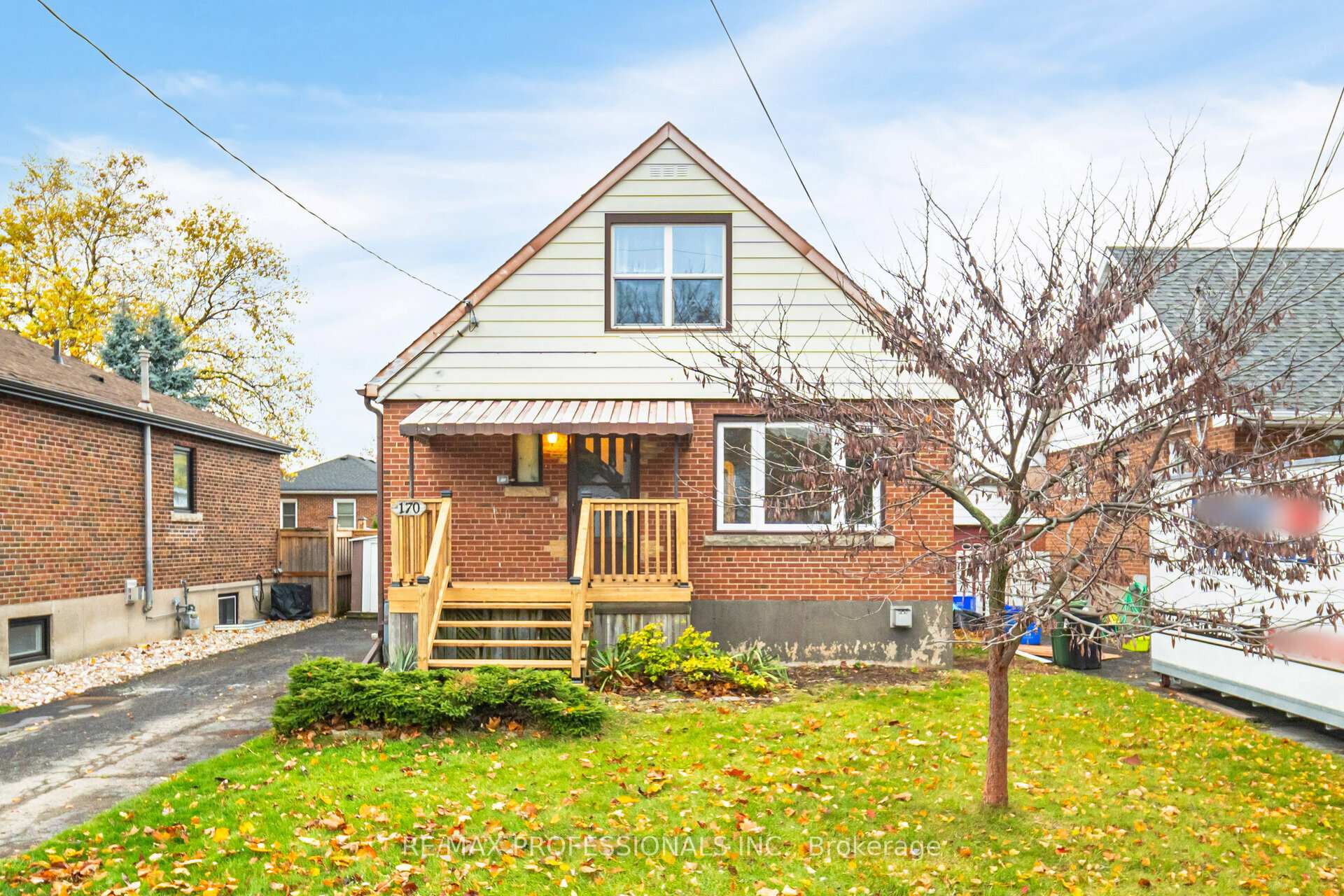 Photo 1 of 170 East 33rd Street E, Hamilton, Raleigh — HOMEH
