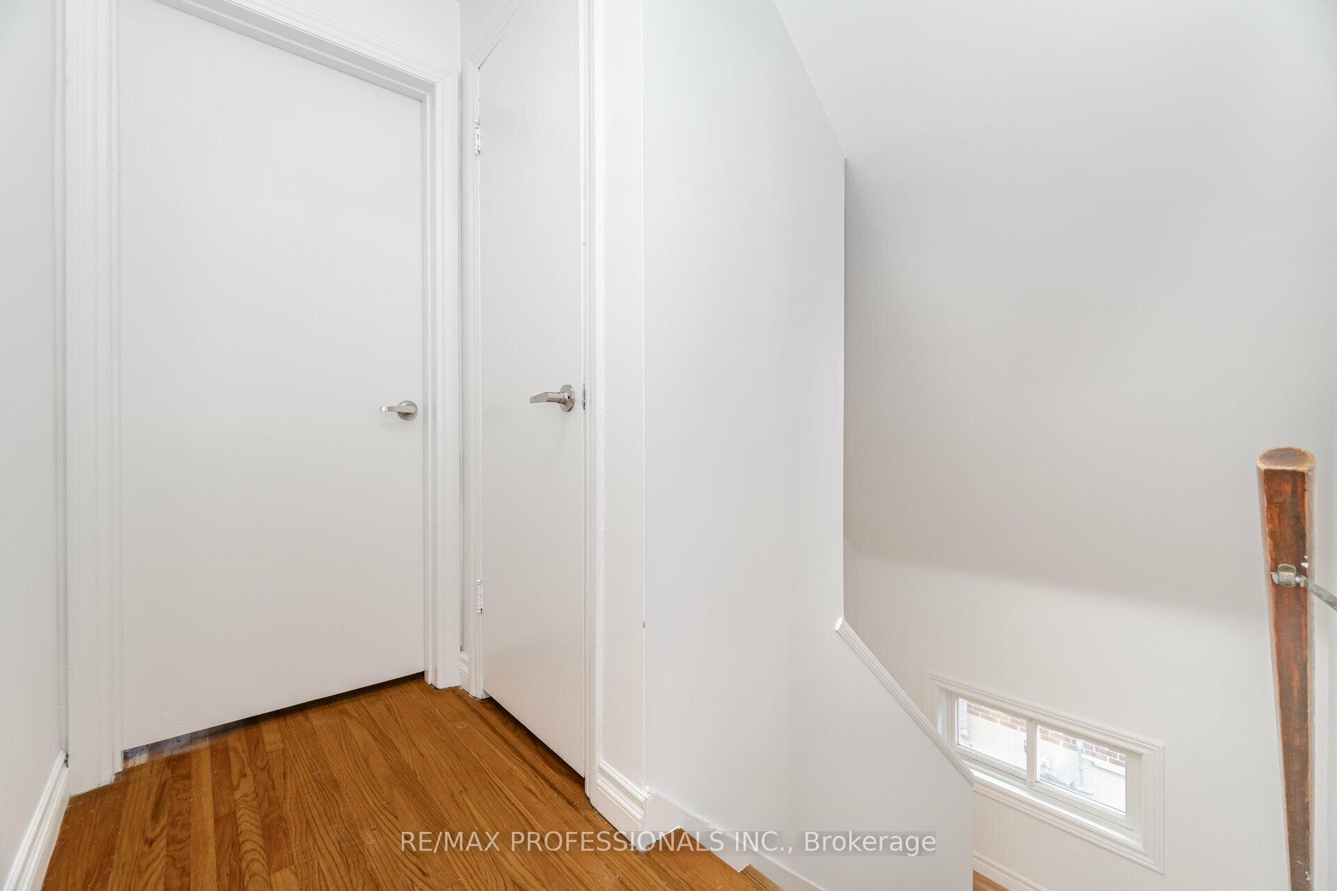 Photo 19 of 170 East 33rd Street E, Hamilton, Raleigh — HOMEH