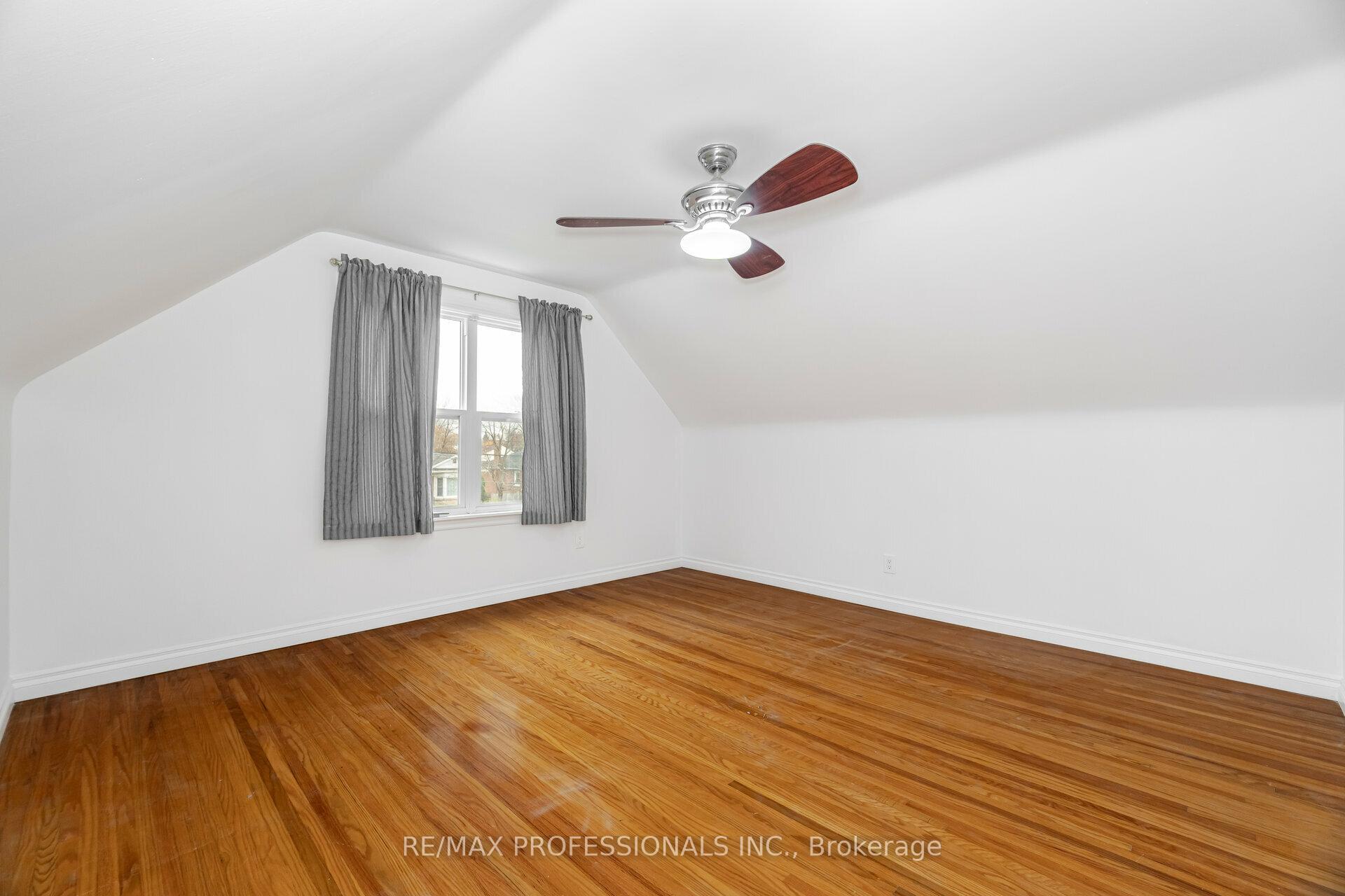 Photo 21 of 170 East 33rd Street E, Hamilton, Raleigh — HOMEH