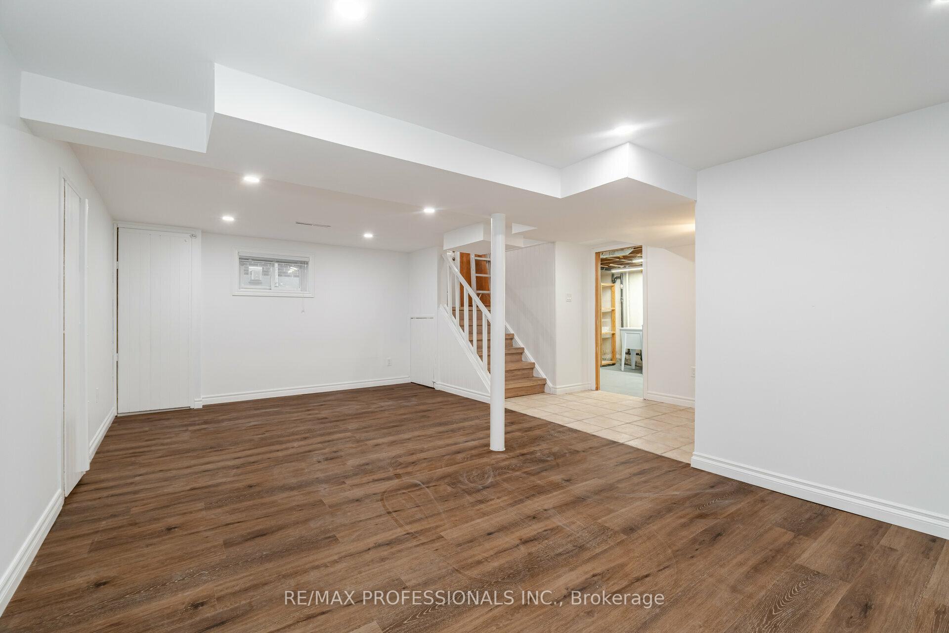 Photo 24 of 170 East 33rd Street E, Hamilton, Raleigh — HOMEH