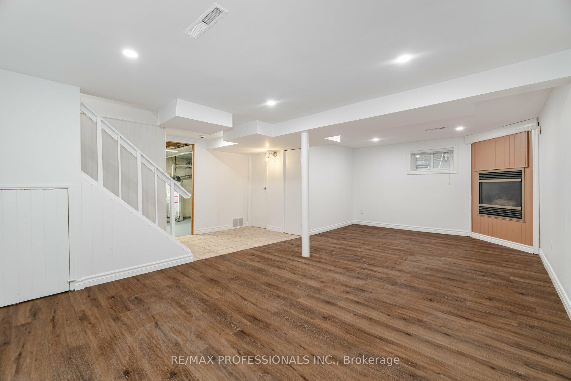 Photo 28 of 170 East 33rd Street E, Hamilton, Raleigh — HOMEH