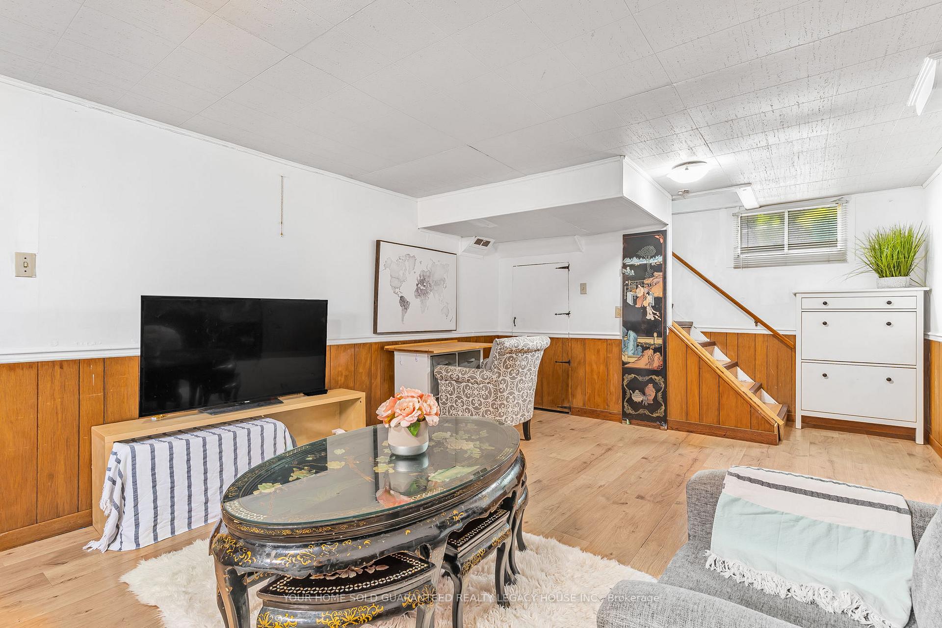 Photo 19 of 138 Westchester Crescent, St. Catharines, E. Chester — HOMEH