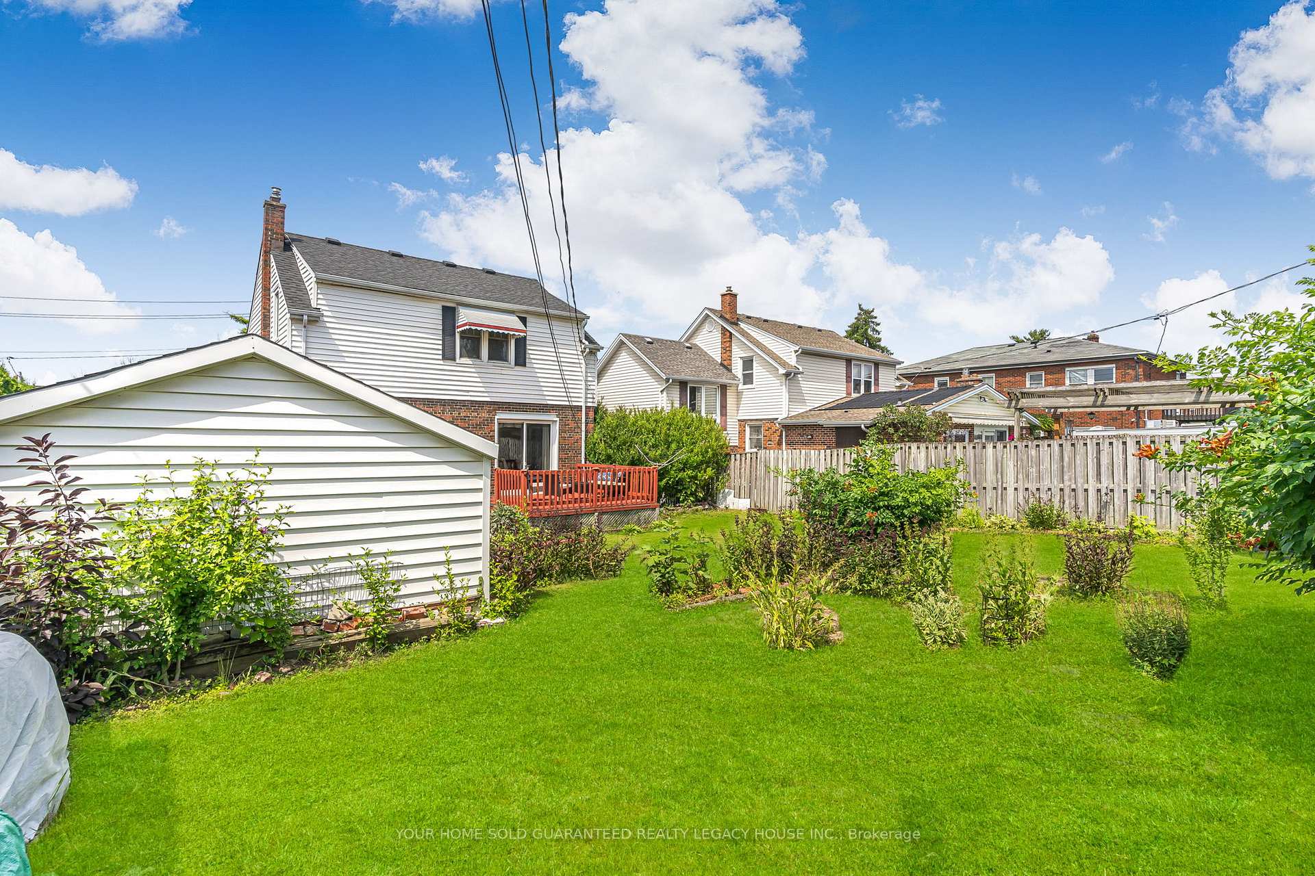 Photo 26 of 138 Westchester Crescent, St. Catharines, E. Chester — HOMEH