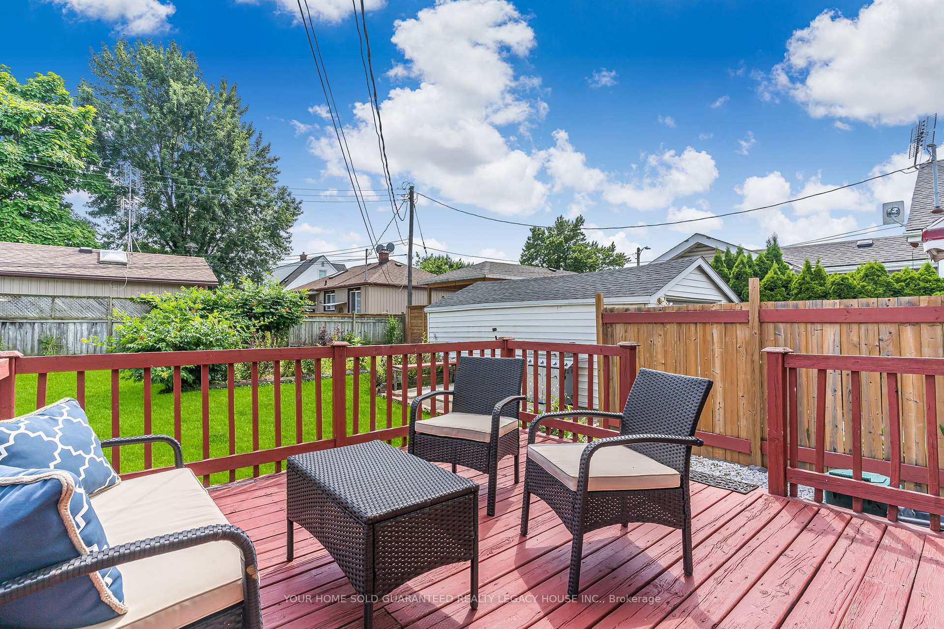 Photo 27 of 138 Westchester Crescent, St. Catharines, E. Chester — HOMEH