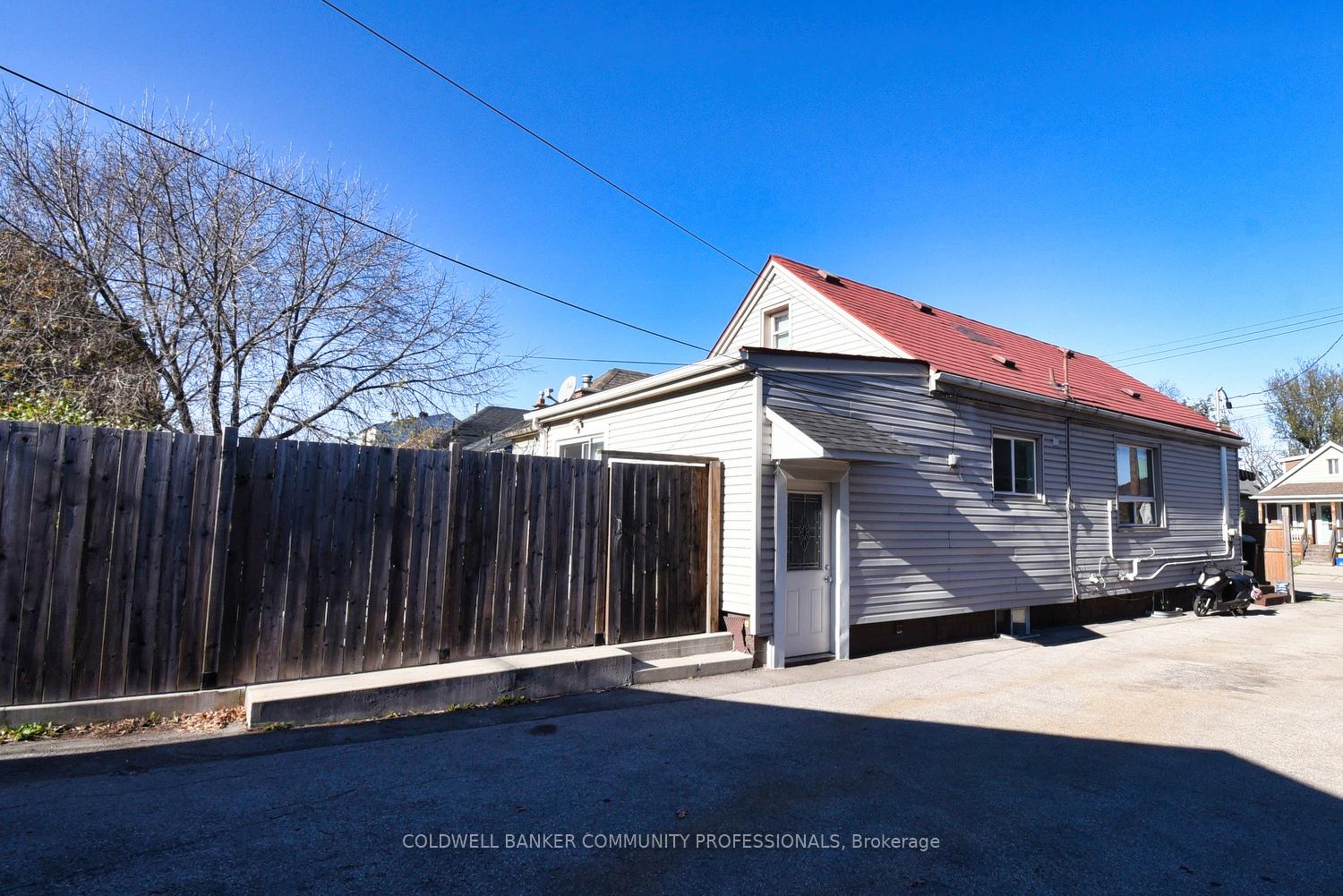 Photo 26 of 162 Newlands Avenue, Hamilton, Homeside — HOMEH