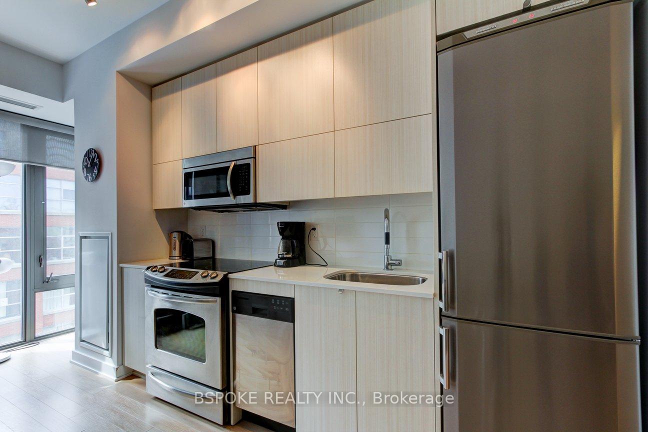 Photo 5 of Unit 603, 32 Camden Street, Toronto, Waterfront Communities — HOMEH