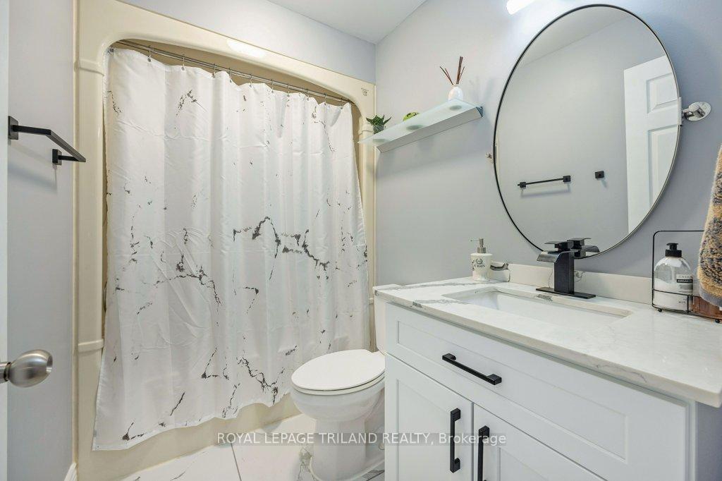 Photo 60 of 130 Axford Parkway, St. Thomas — HOMEH