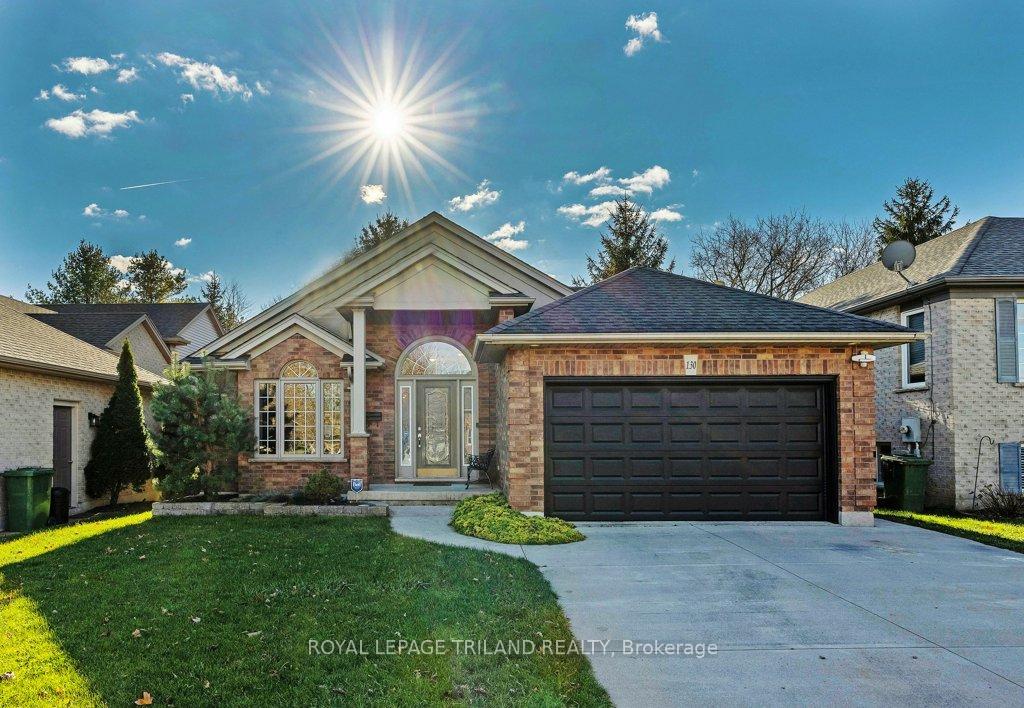 Photo 2 of 130 Axford Parkway, St. Thomas — HOMEH