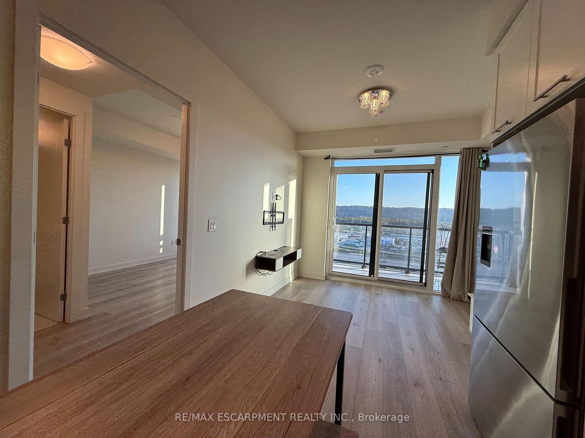 Photo 6 of Unit 1212, 385 Winston Road, Grimsby, Grimsby Beach — HOMEH