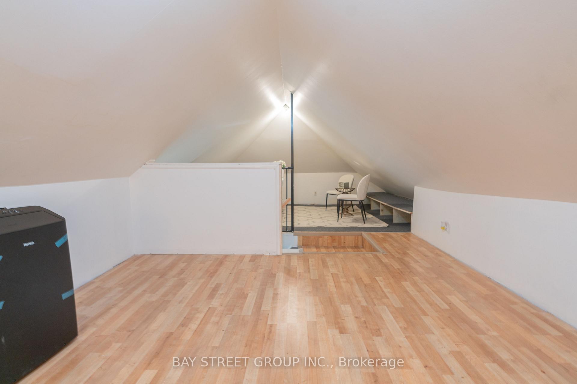Photo 25 of 11 Marren Street, St. Catharines, Oakdale — HOMEH