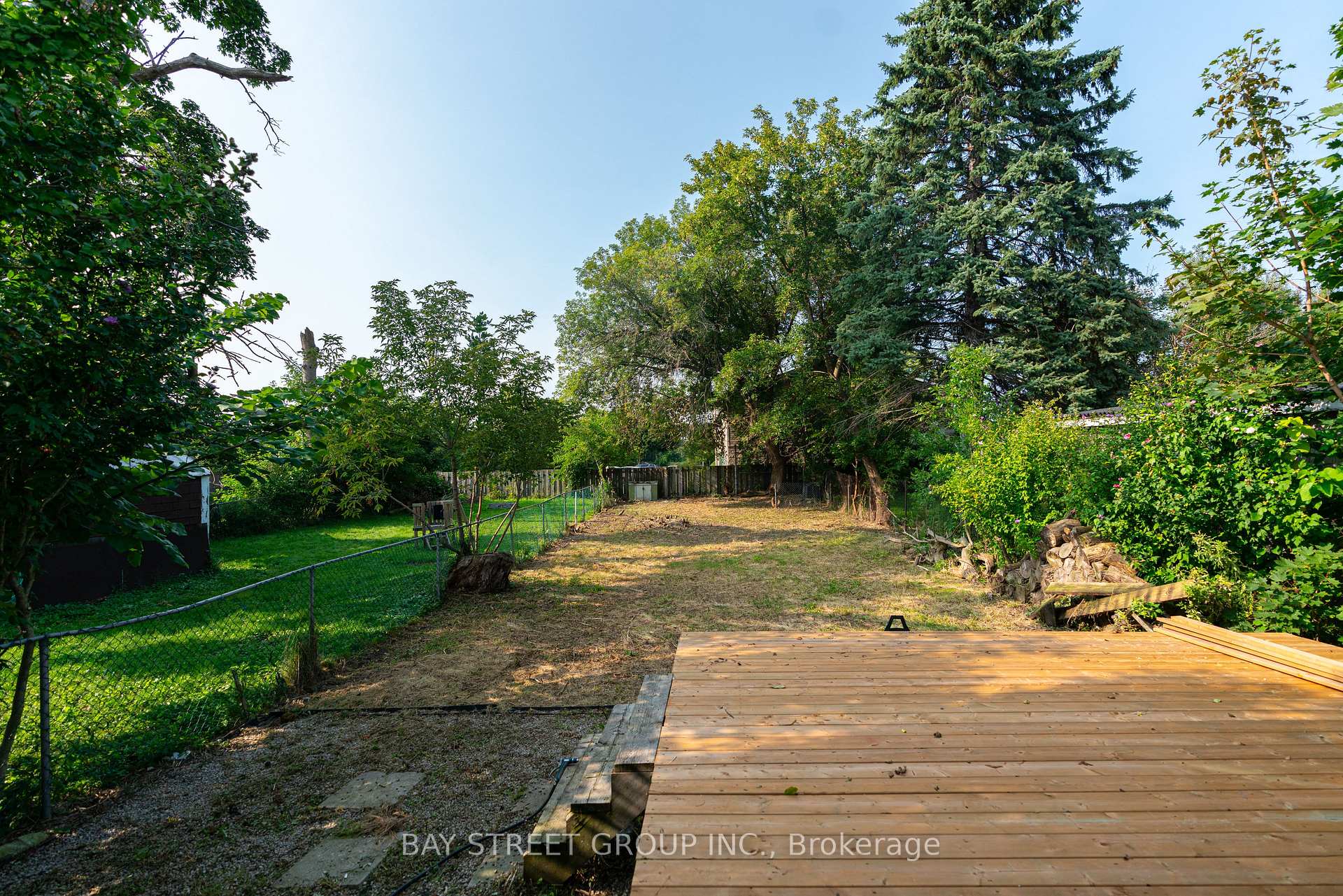 Photo 31 of 11 Marren Street, St. Catharines, Oakdale — HOMEH