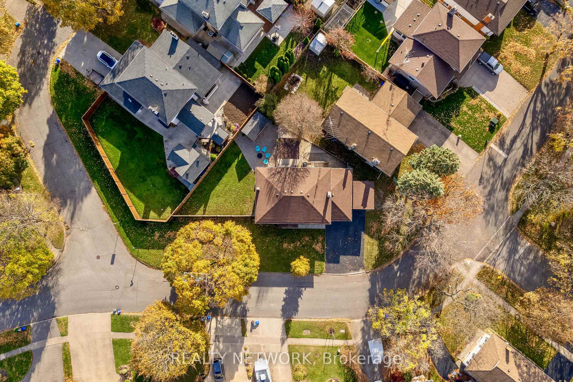 Photo 37 of 12 Dwyer Street, St. Catharines, Carlton/Bunting — HOMEH