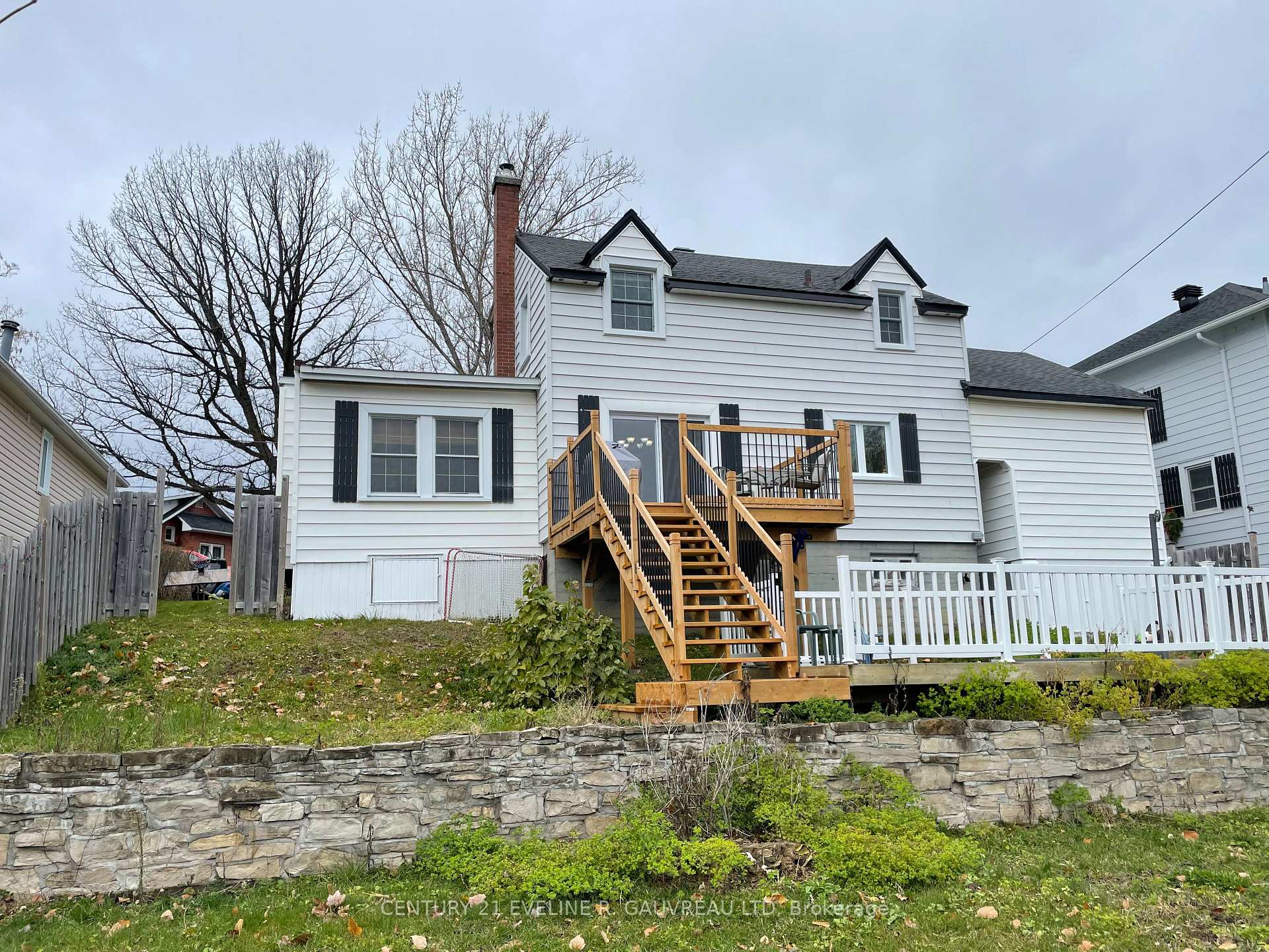 Photo 3 of 65 Dymond Crescent, Temiskaming Shores, New Liskeard — HOMEH