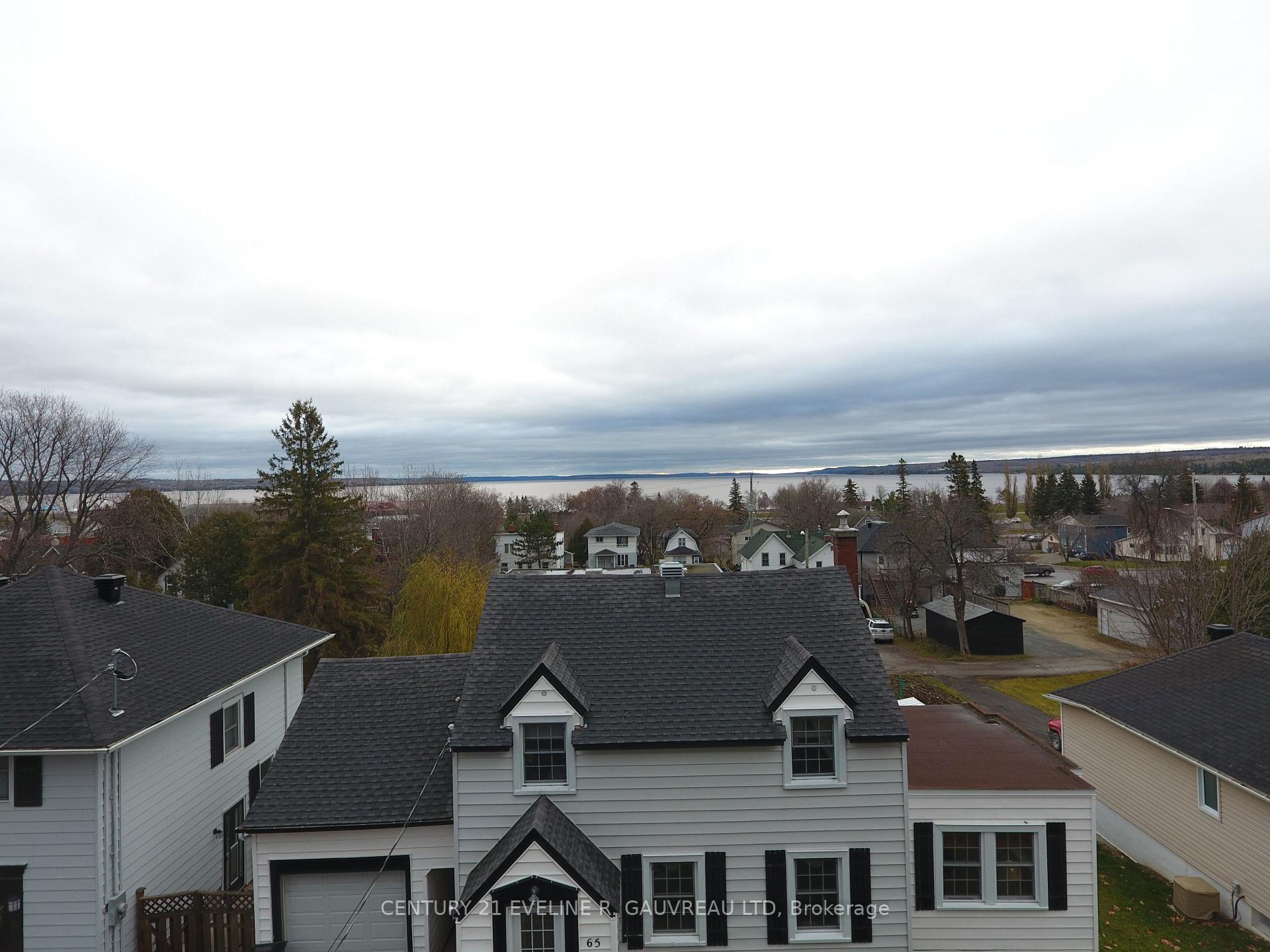 Photo 4 of 65 Dymond Crescent, Temiskaming Shores, New Liskeard — HOMEH