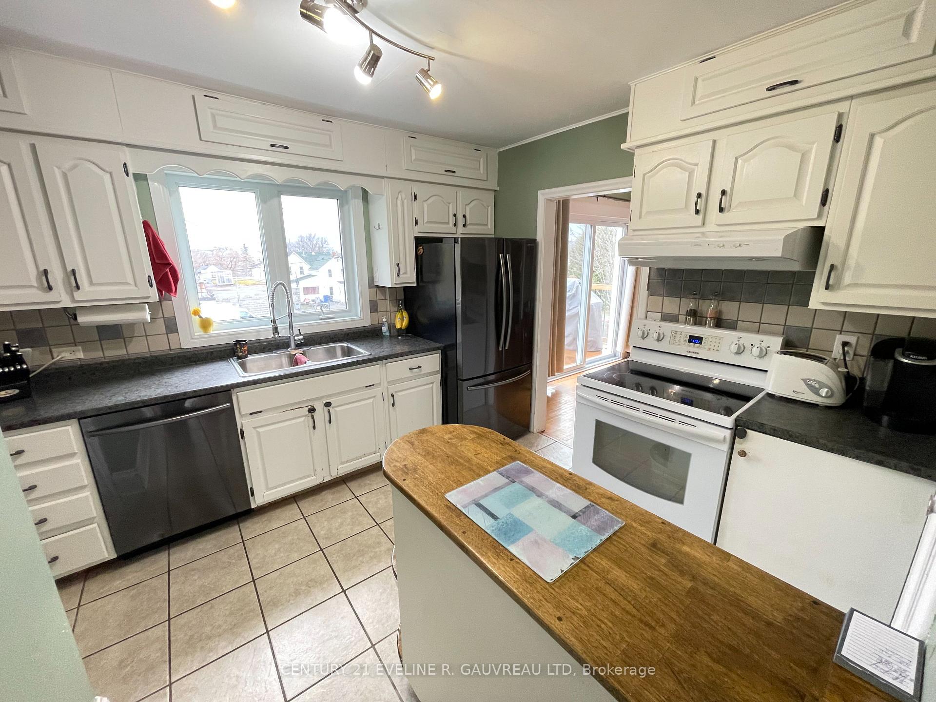 Photo 12 of 65 Dymond Crescent, Temiskaming Shores, New Liskeard — HOMEH