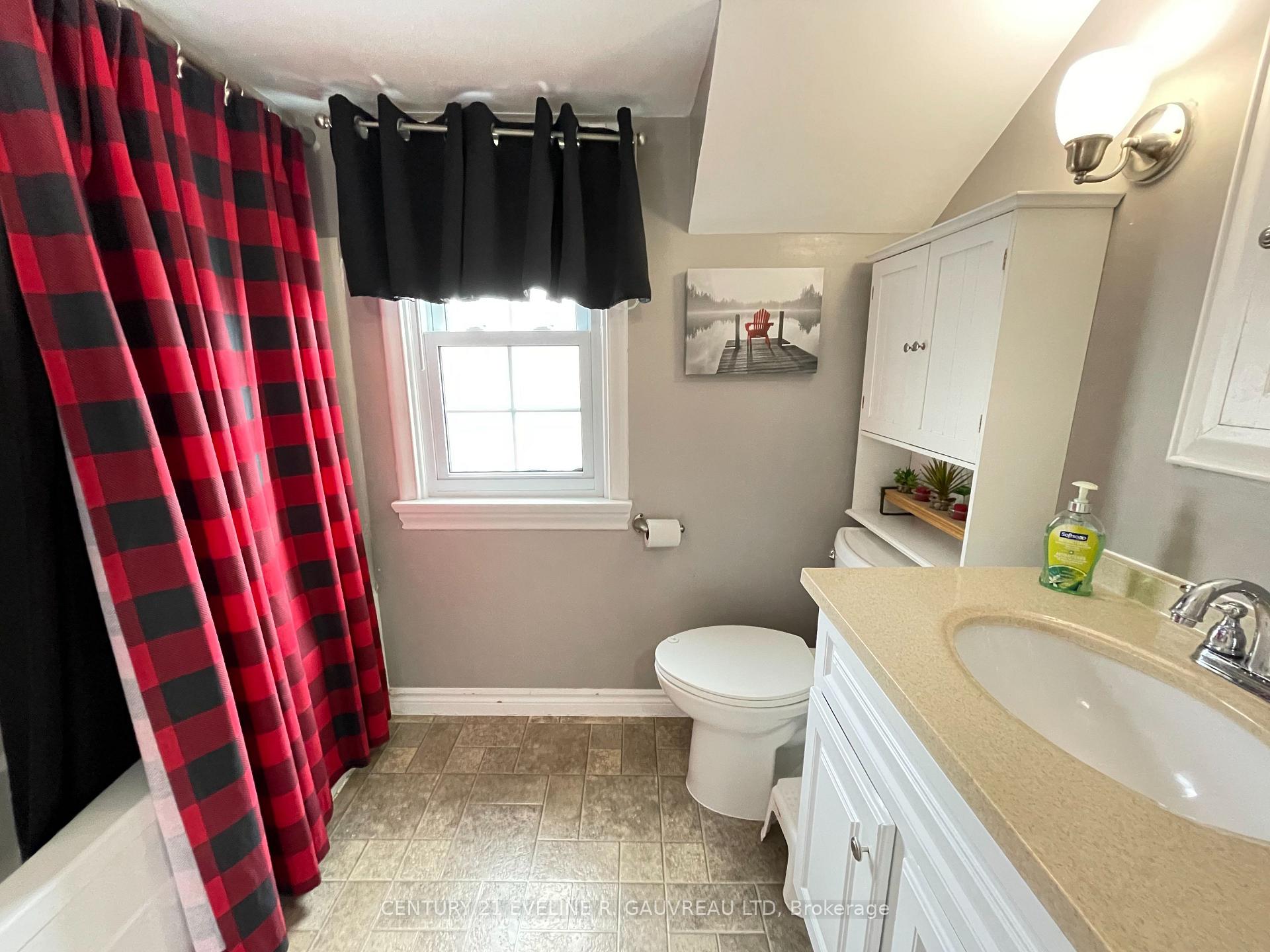 Photo 21 of 65 Dymond Crescent, Temiskaming Shores, New Liskeard — HOMEH