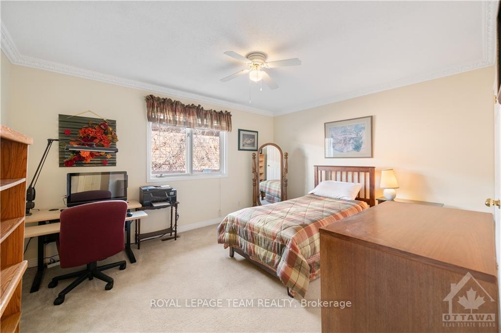 Photo 18 of 2 Hesse Crescent, Ottawa, Stittsville (Central) — HOMEH