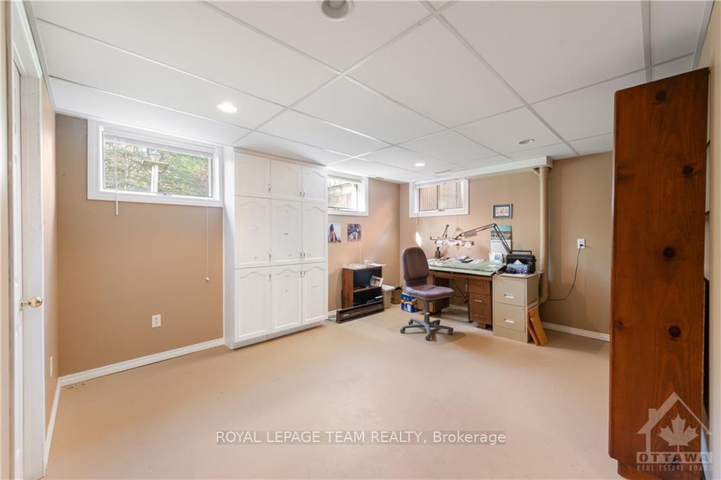 Photo 23 of 2 Hesse Crescent, Ottawa, Stittsville (Central) — HOMEH
