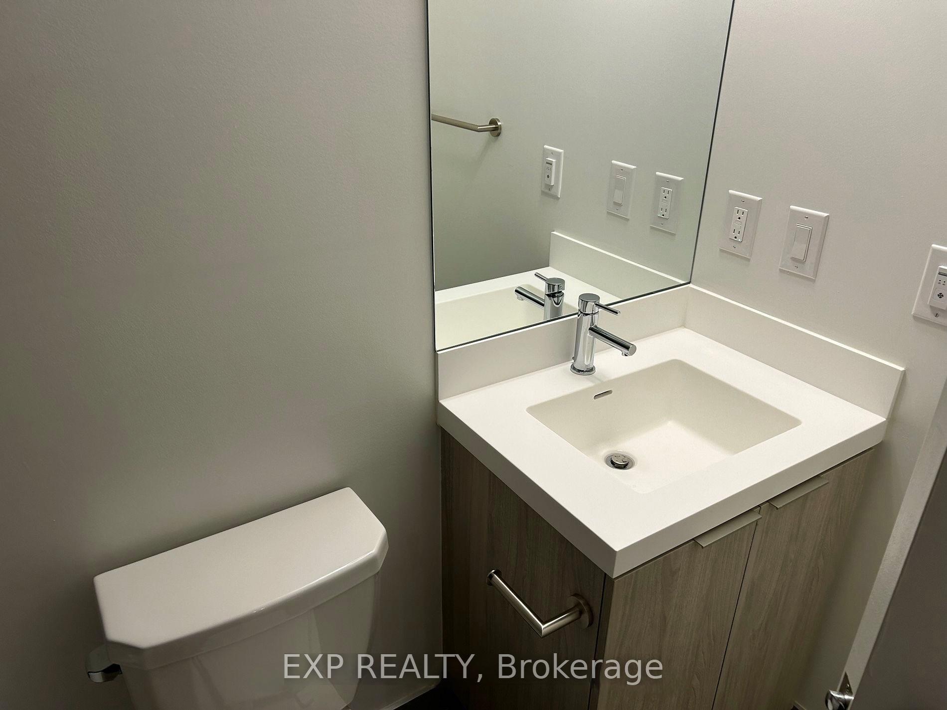 Photo 7 of Unit 607, 8 Widmer Street, Toronto, Waterfront Communities — HOMEH