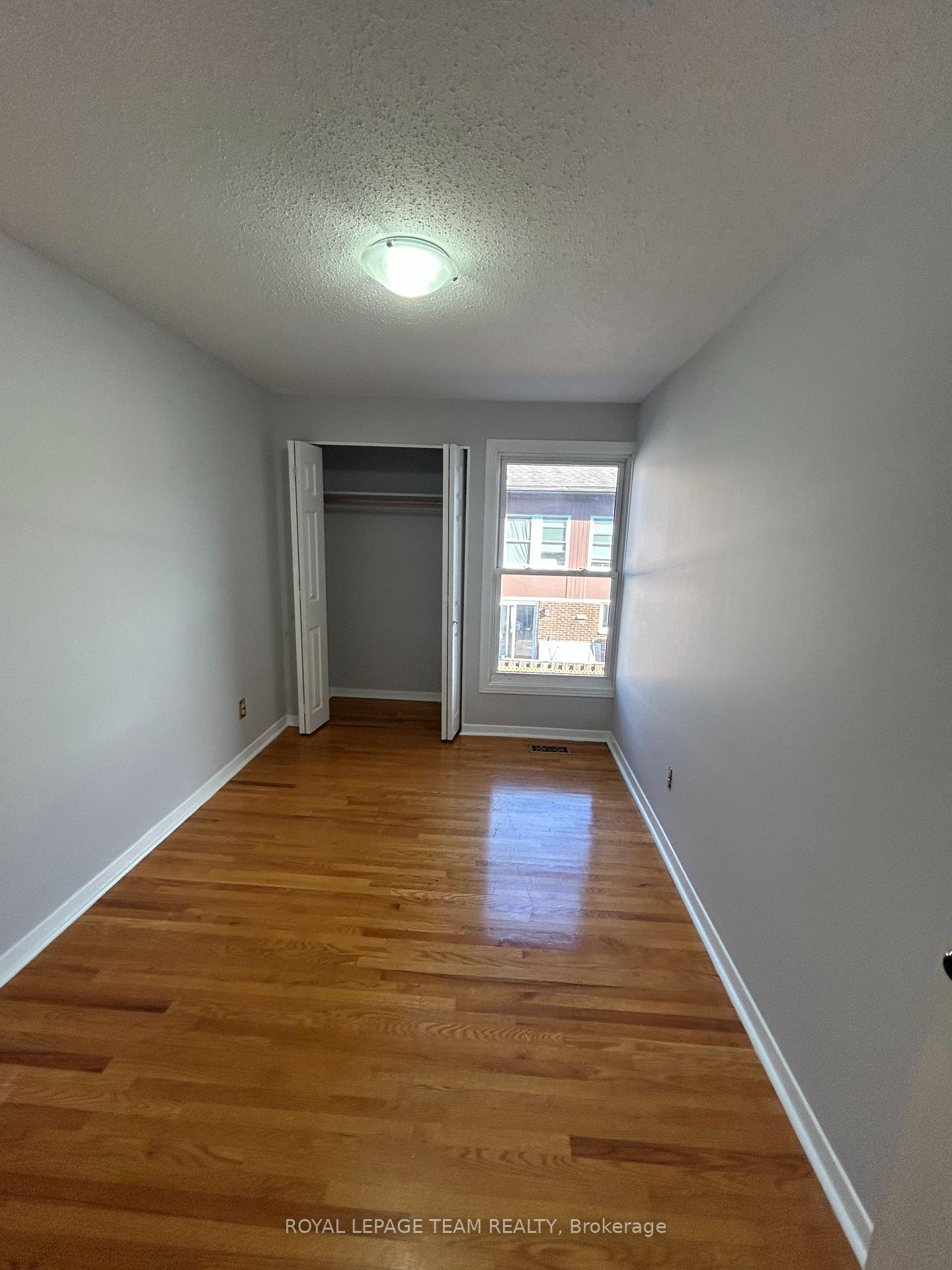 Photo 12 of Unit A, 761 Ridgewood Avenue, Ottawa, Mooneys Bay/Riverside Park — HOMEH