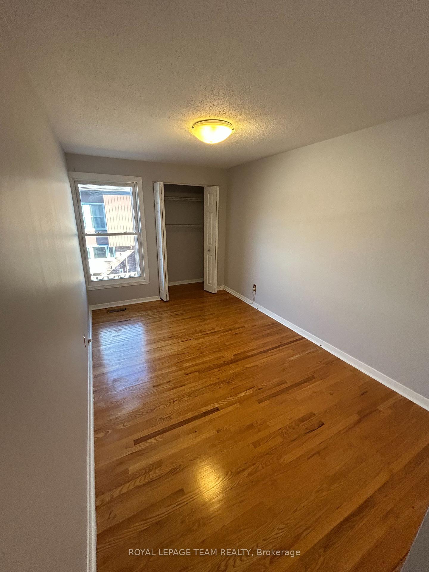 Photo 14 of Unit A, 761 Ridgewood Avenue, Ottawa, Mooneys Bay/Riverside Park — HOMEH