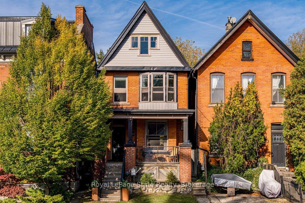 Photo 2 of 262 Jackson Street W, Hamilton, Kirkendall — HOMEH