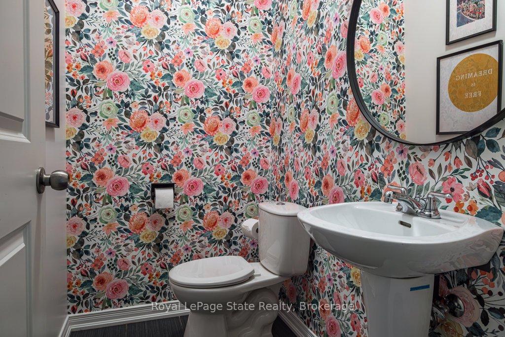 Photo 36 of 262 Jackson Street W, Hamilton, Kirkendall — HOMEH